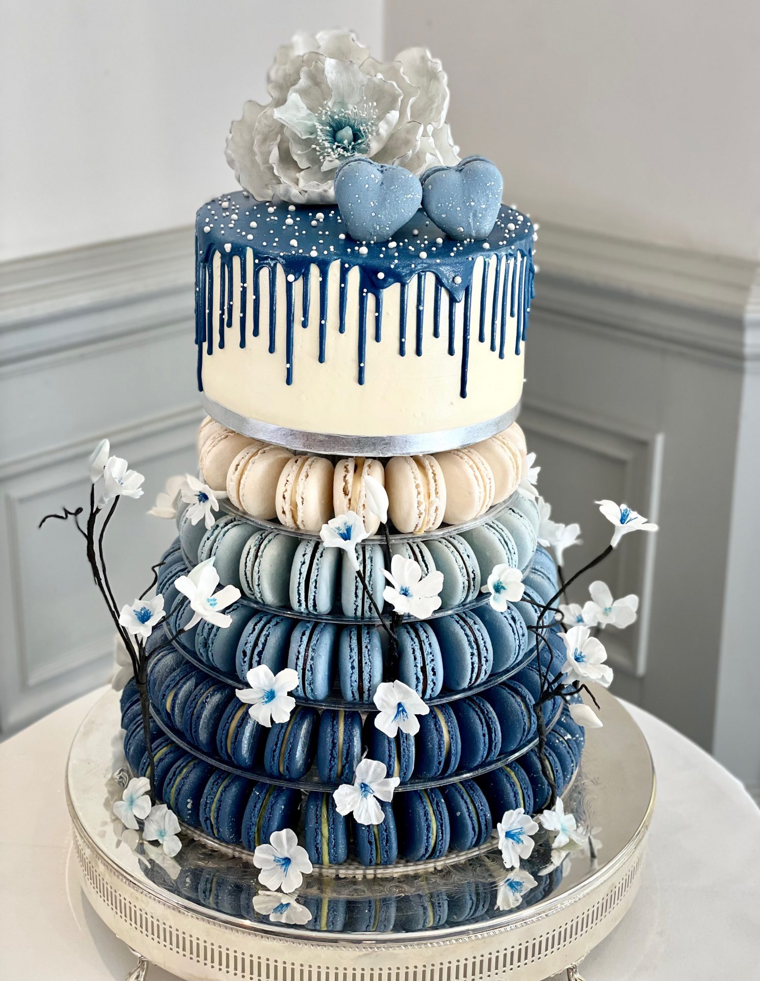 Details more than 125 macaron tower wedding cake latest - in.eteachers
