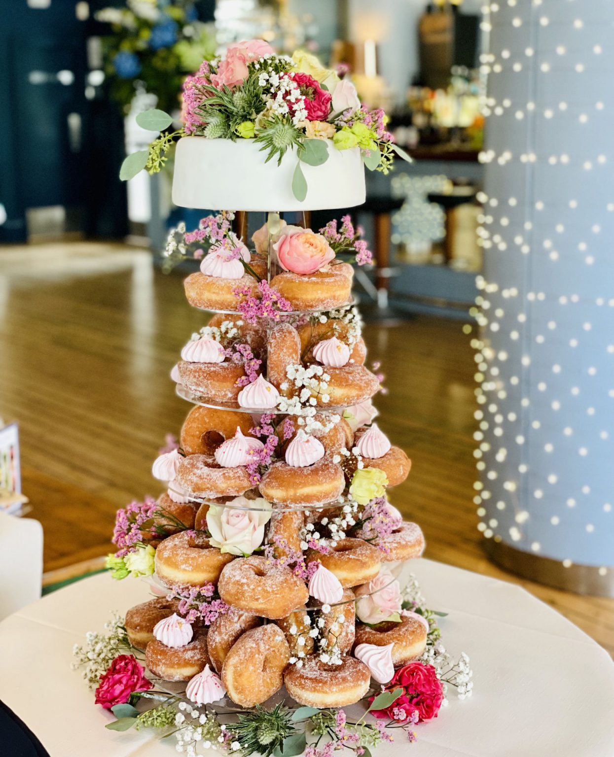 Wedding cake and doughnut tower | 7Marvels Cakes & Macarons